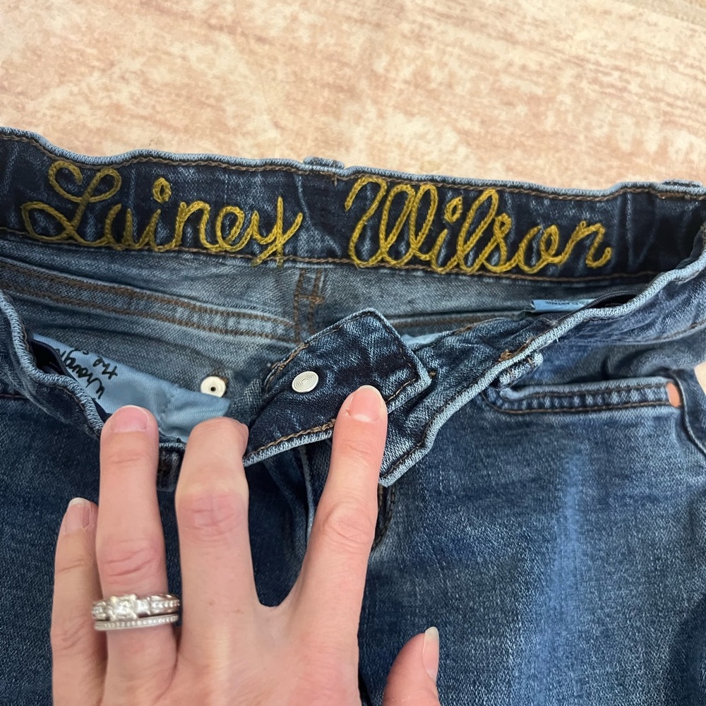 Lainey Wilson Wrangler Kids Blue Jeans